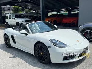 2021 Porsche 718 2.0 Boxster Convertible