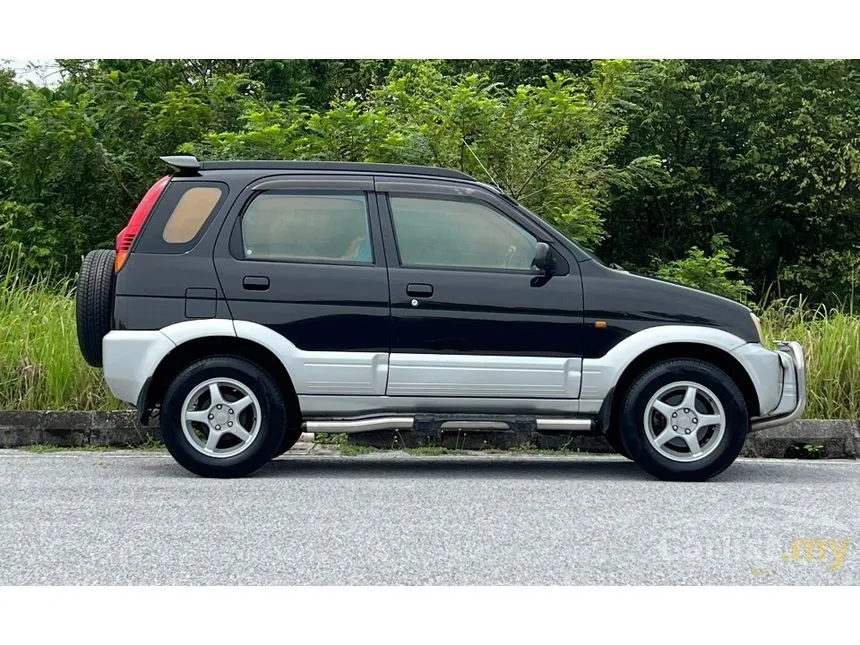 2000 Perodua Kembara EZ (2 Tone) SUV