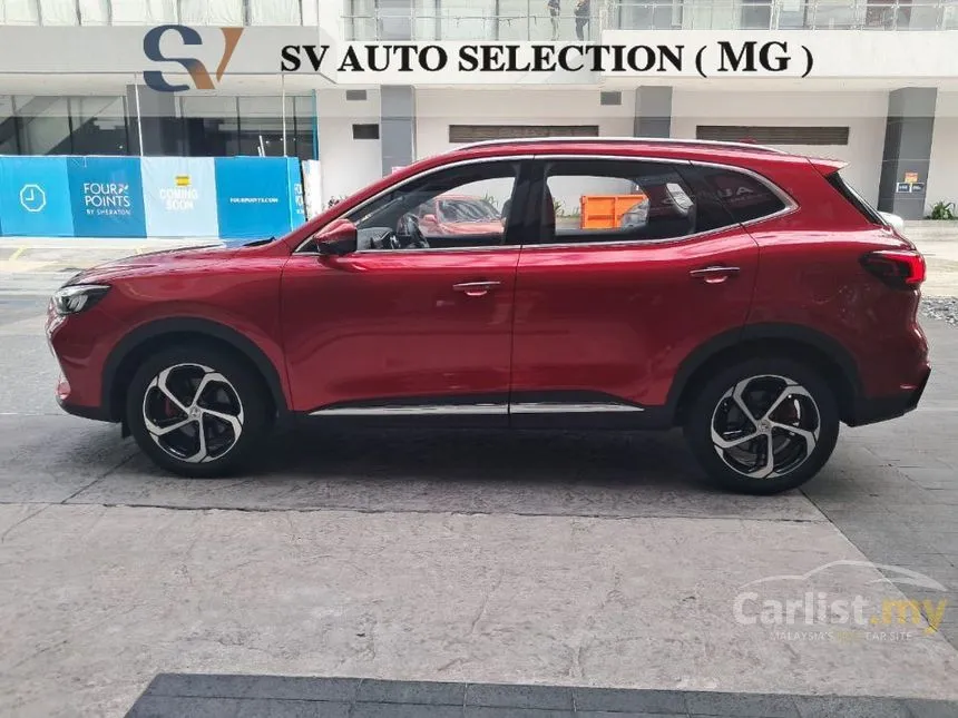2026 MG HS Luxury SUV