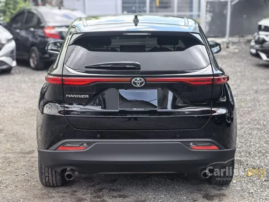 2022 Toyota Harrier S SUV