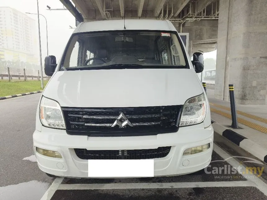 2014 Maxus V80 Window LWB 15 Seater Van
