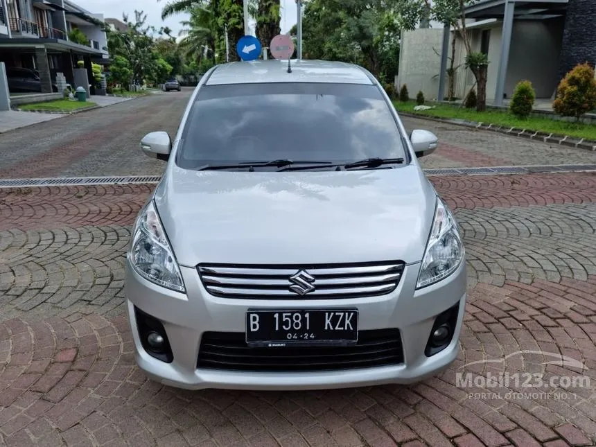 Jual Mobil Suzuki Ertiga 2014 GL 1.4 di Yogyakarta Manual MPV Silver Rp 115.000.000