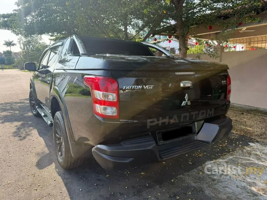 2015 Mitsubishi Triton VGT Phantom Dual Cab 4X4 Pickup