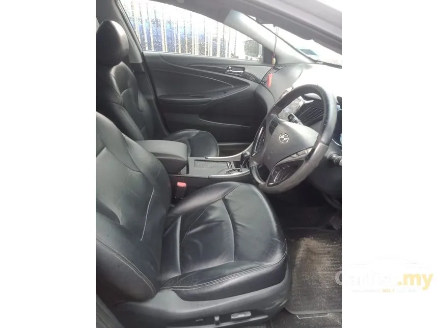 2011 Hyundai Sonata Standard Sedan