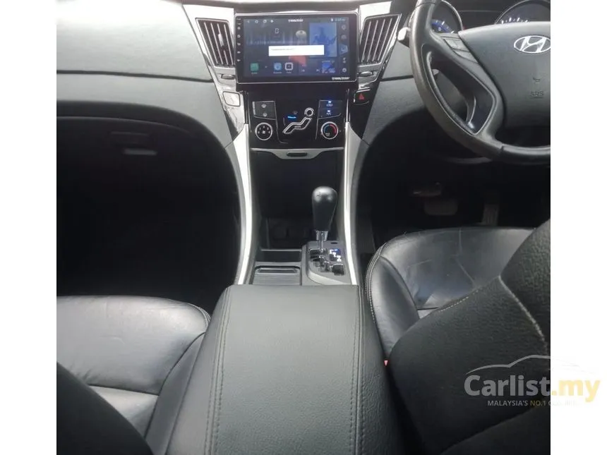 2011 Hyundai Sonata Standard Sedan