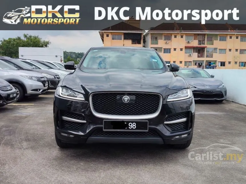 2018 Jaguar F-Pace Ingenium Mid-Spec SUV