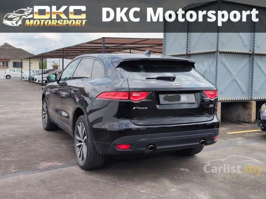 2018 Jaguar F-Pace Ingenium Mid-Spec SUV