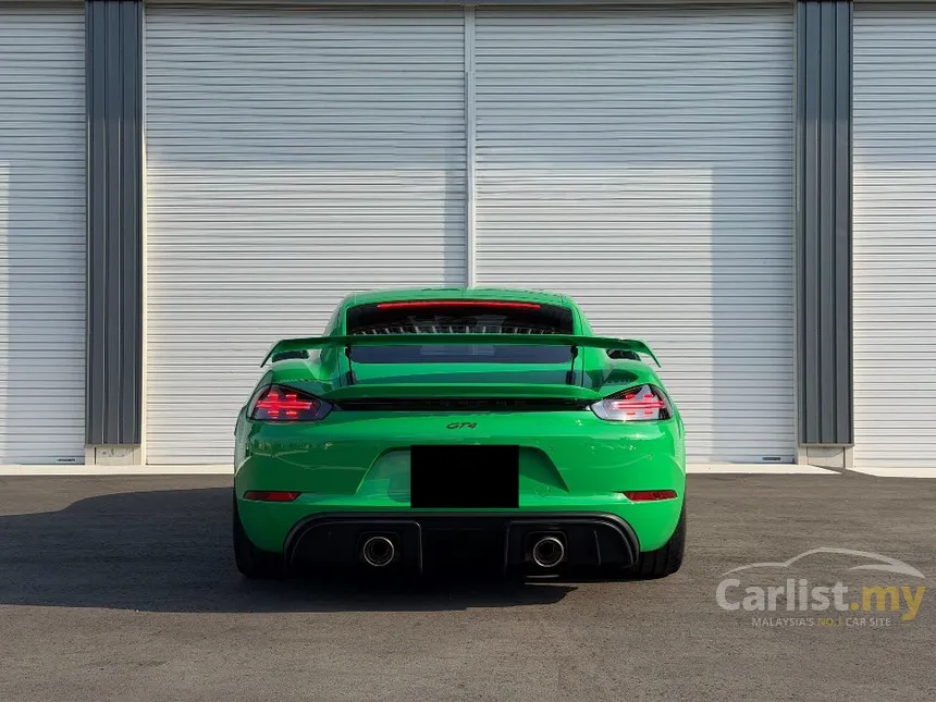 2021 Porsche 718 Cayman GT4 Coupe