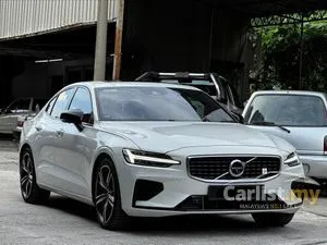 2020 Volvo S60 2.0 Recharge T8 R-Design Sedan