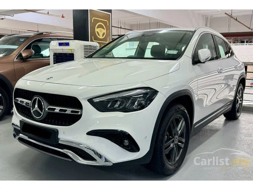 2024 Mercedes-Benz GLA200 Progressive Line SUV