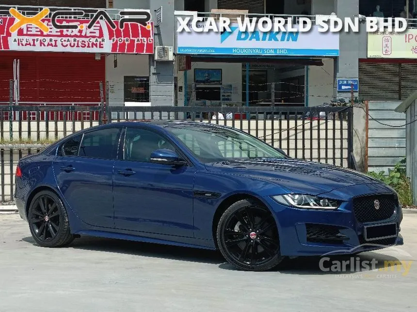 2017 Jaguar XE Prestige Sedan