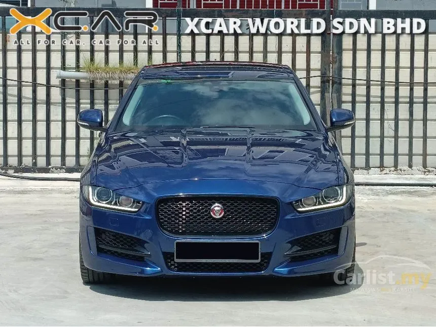 2017 Jaguar XE Prestige Sedan