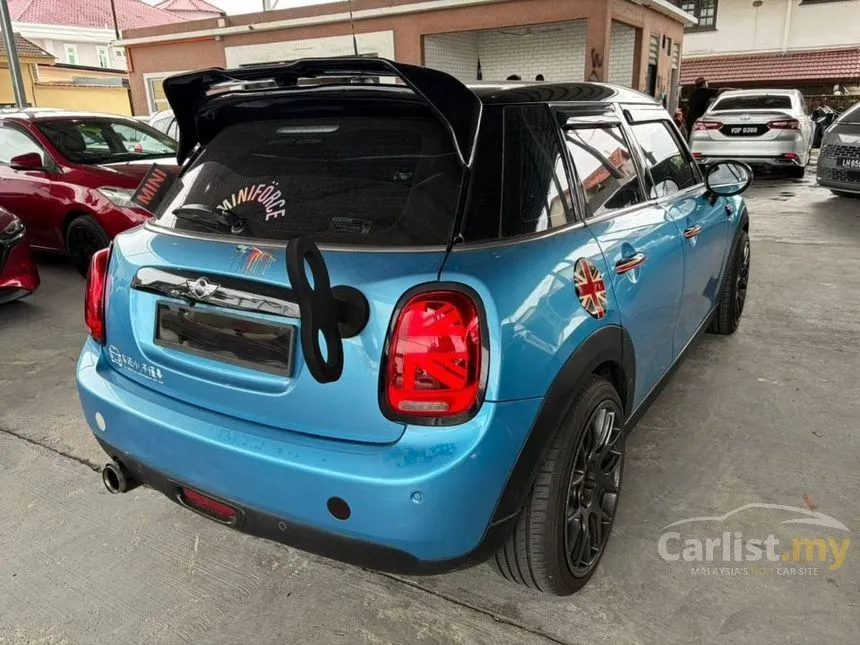 2016 MINI Cooper 5 Door Hatchback
