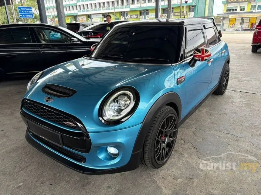 2016 MINI Cooper 5 Door Hatchback