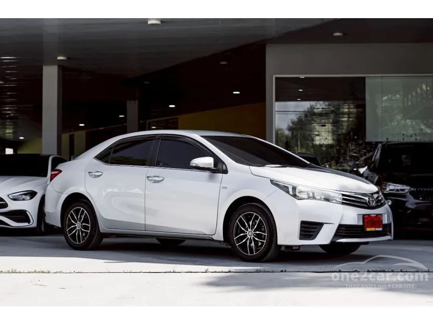 2015 Toyota Corolla Altis G Sedan