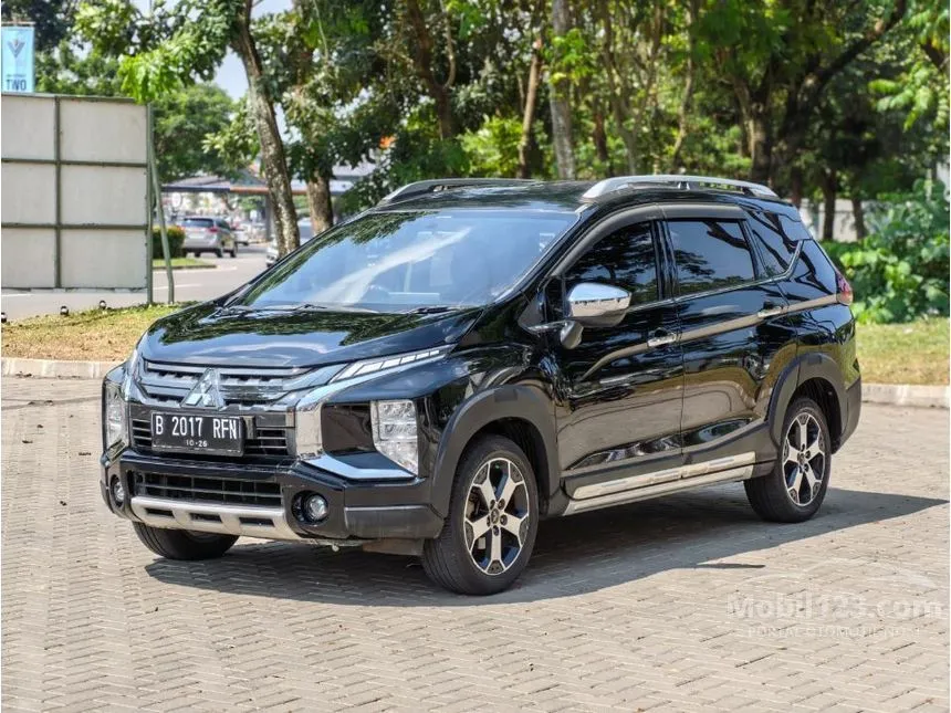 2021 Mitsubishi Xpander Cross Premium MPV