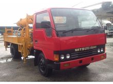 1995 Mitsubishi Canter - lori auger korek tanah