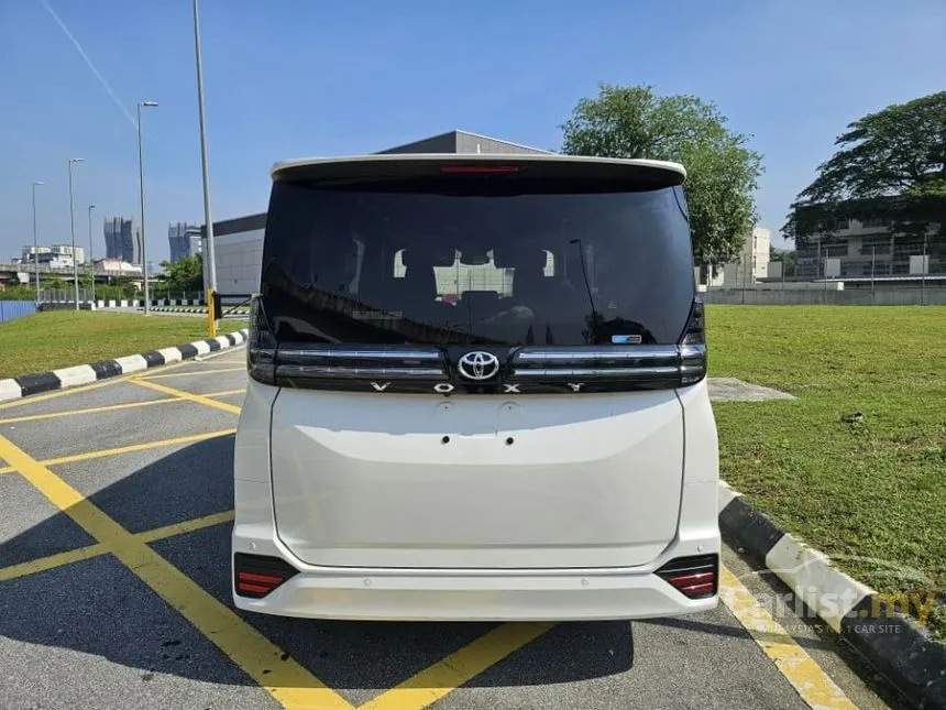 2023 Toyota Voxy S-G MPV