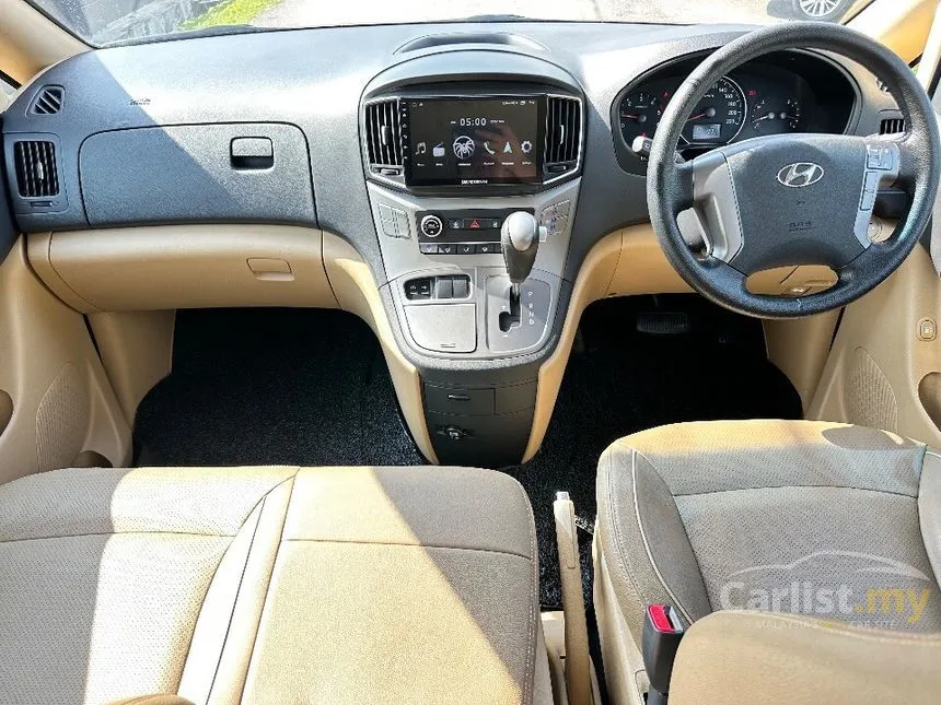 2019 Hyundai Grand Starex Executive MPV