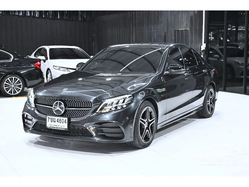 2022 Mercedes-Benz C300 e AMG Sport Sedan