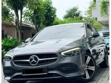 Mercedes-Benz C200 1.5 Sedan ONLY 54K KM UNDER C&C WARRANTY FULL SERVICE RECORD 2022