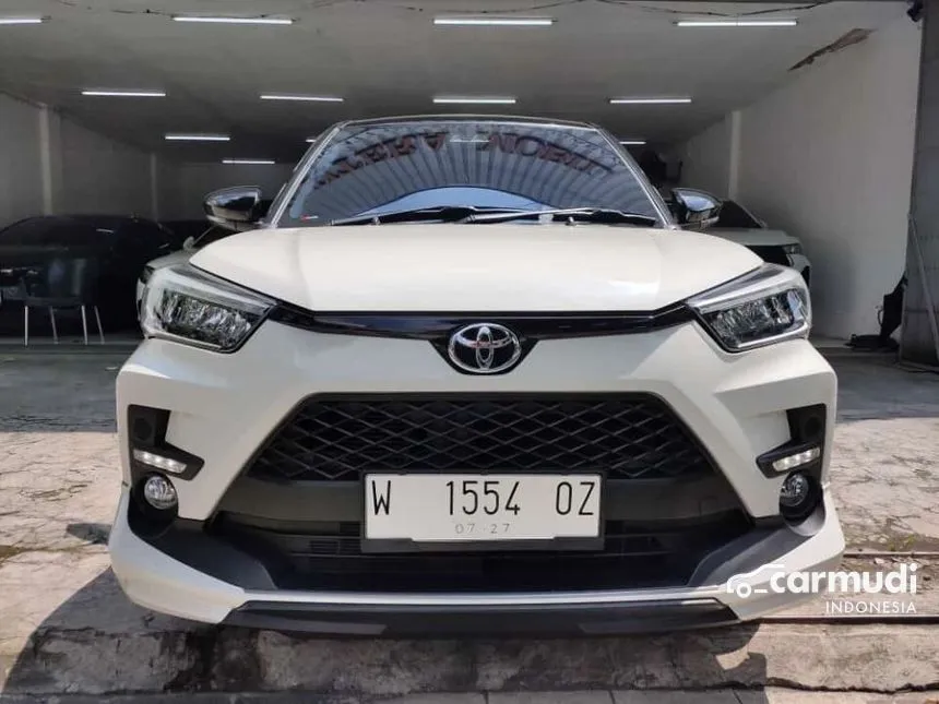 Jual Mobil Toyota Raize 2022 GR Sport TSS 1.0 di Jawa Timur Automatic Wagon Putih Rp 250.000.000
