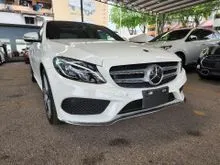 2017 Mercedes-Benz C200 2.0 AMG Sedan Japan Spec HUD Memory Seat Power boot P Roof Reverse Camera Keyless Entry Push Start Genuine Mileage Unreg