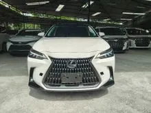 2023 Lexus NX250 / NX 250 Version L 2.5 / Panaromic Roof / 4 Camera / Black Leather Seat / Dim / Bsm / Hud / Wireless Charger / Power Boot / Full Spec
