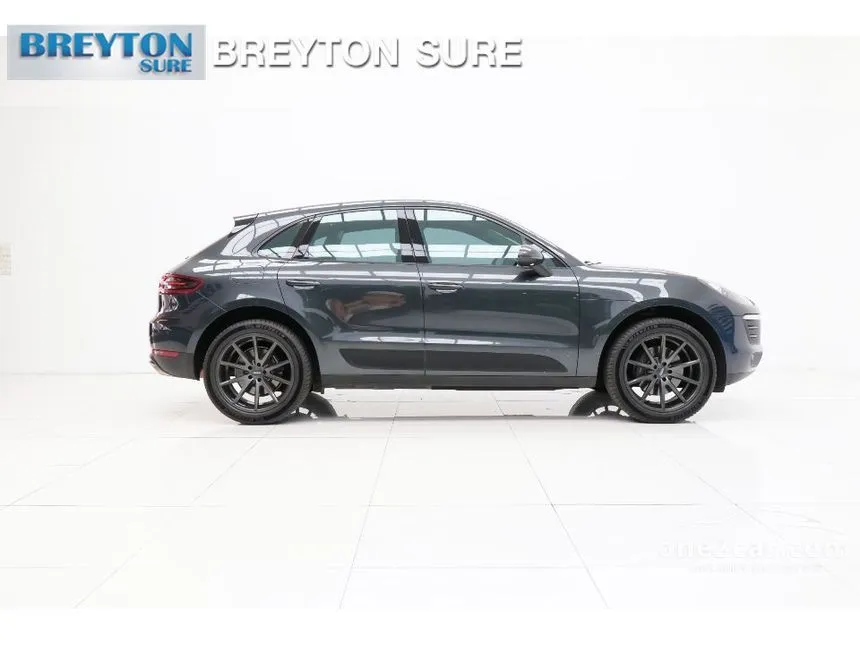 2017 Porsche MACAN SUV