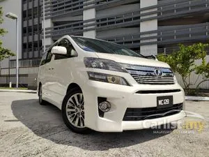2013 Toyota Vellfire 2.4 ZG MPV