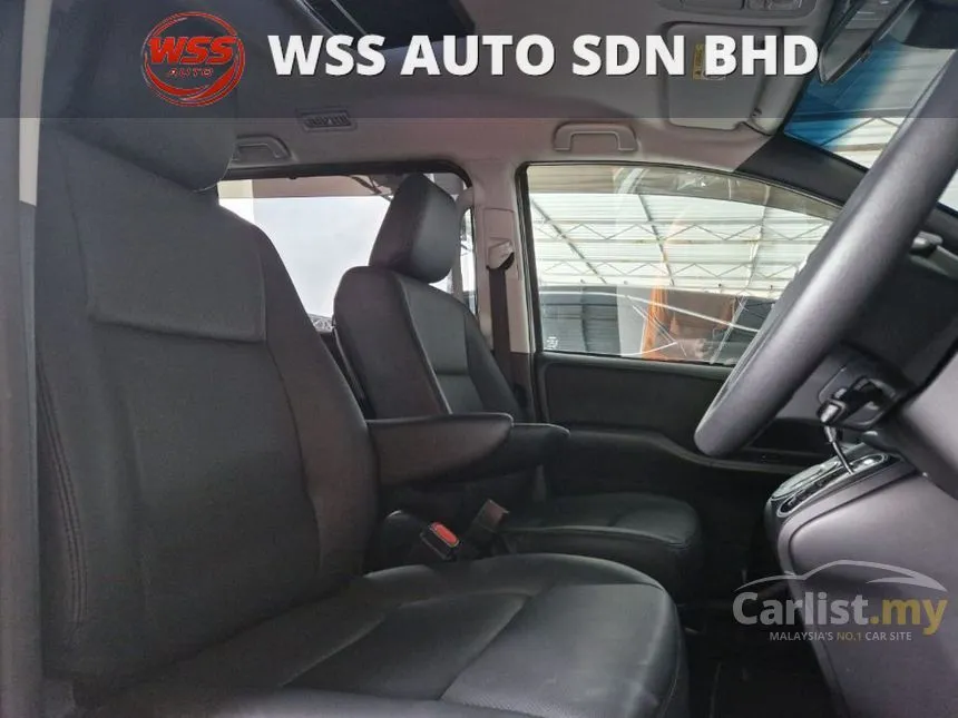 2018 Toyota Voxy X MPV