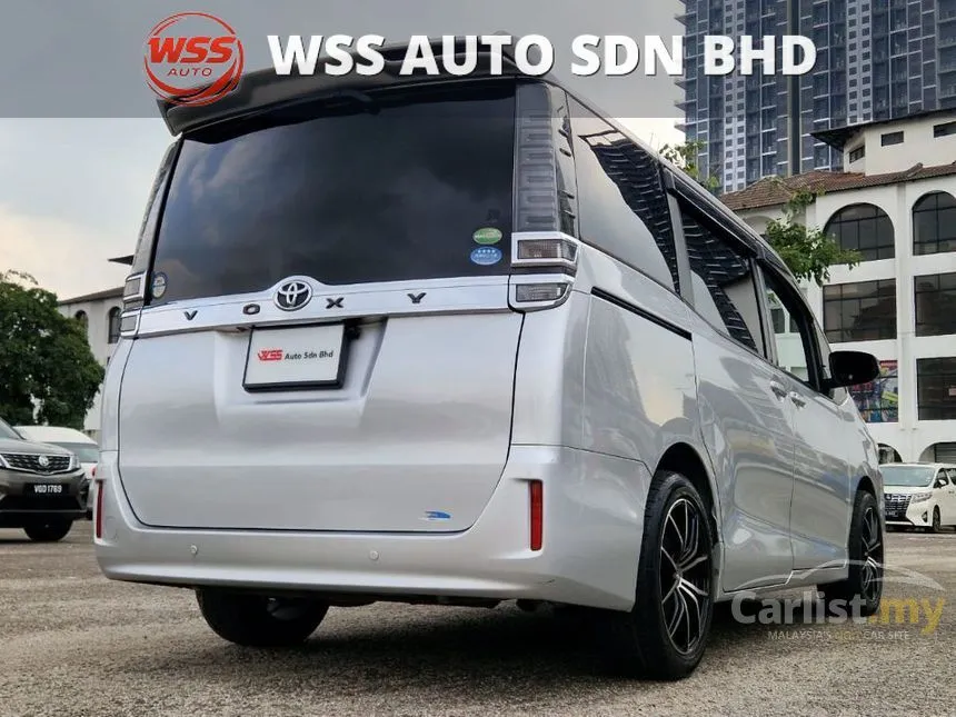 2018 Toyota Voxy X MPV