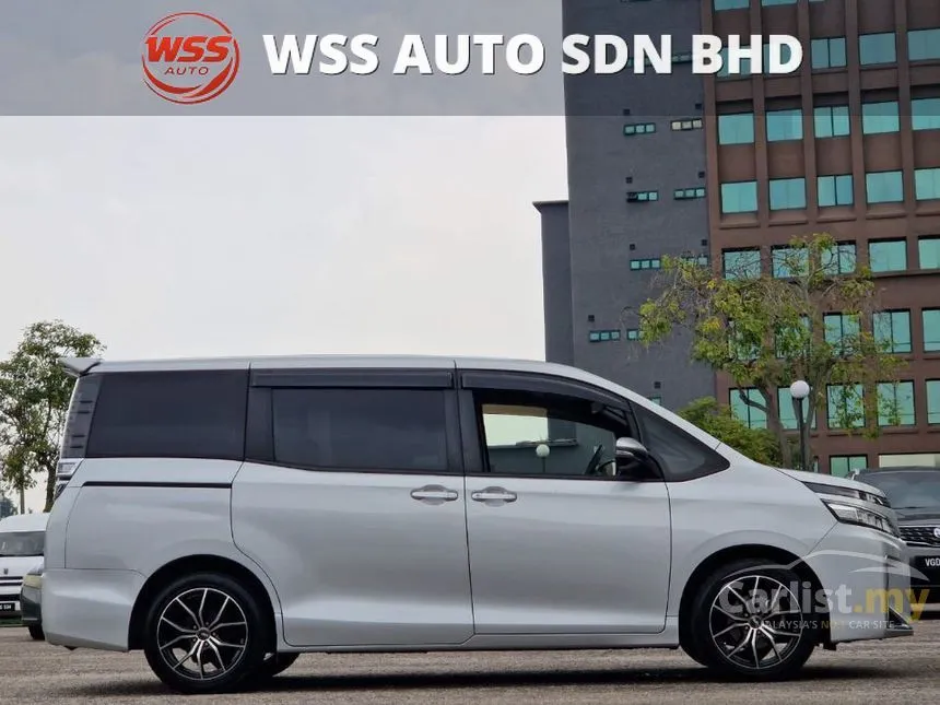 2018 Toyota Voxy X MPV