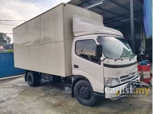 2010 Hino 300 Series 4.0 XZU413R-HKMMB3 Lorry