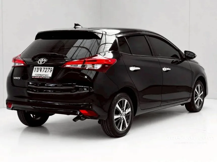 2020 Toyota YARIS High Hatchback