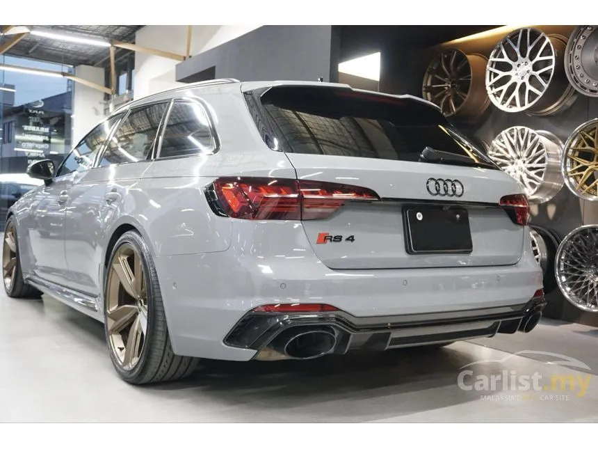 2022 Audi RS4 Avant Wagon