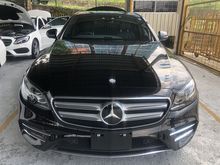 2016 Mercedes-Benz E200 2.0 Avantgarde Sedan
