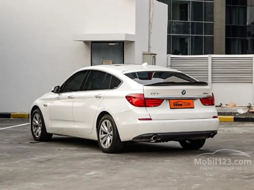 2011 BMW 535i Luxury GT Hatchback