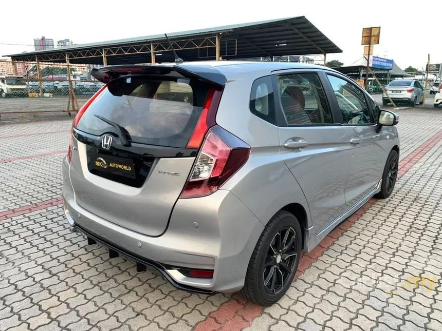 2015 Honda Jazz V Hatchback