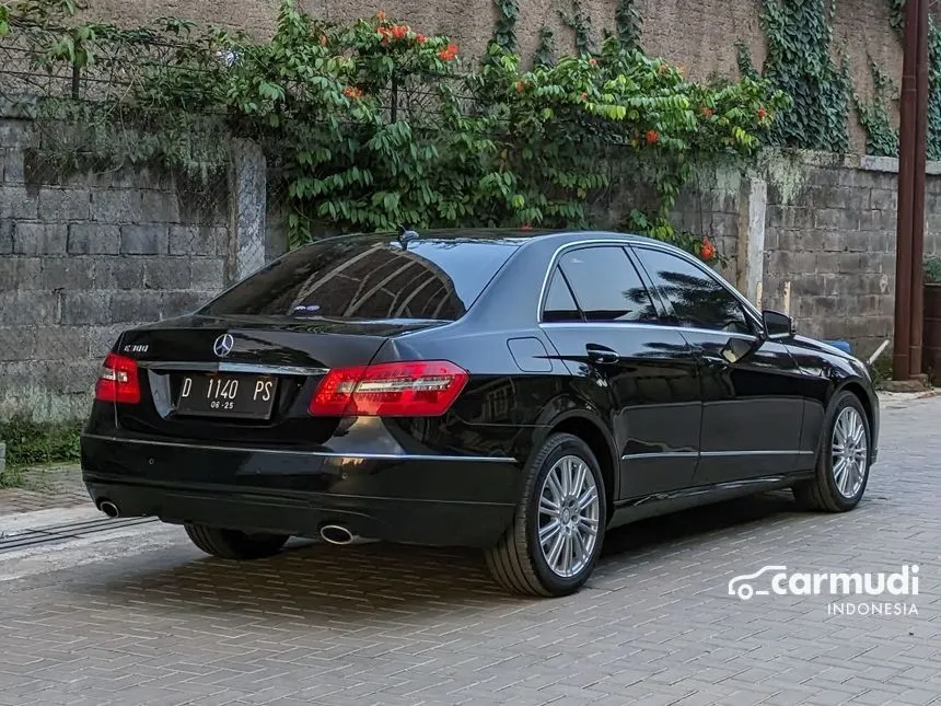 2009 Mercedes-Benz E300 Avantgarde AMG Sedan