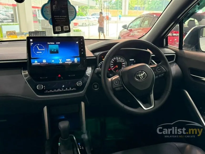 2026 Toyota Corolla Cross V SUV