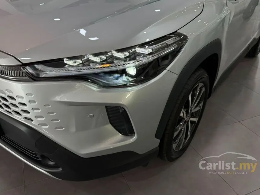 2026 Toyota Corolla Cross V SUV