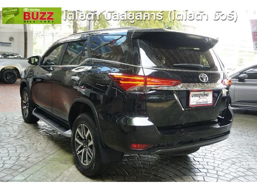 2017 Toyota FORTUNER V SUV