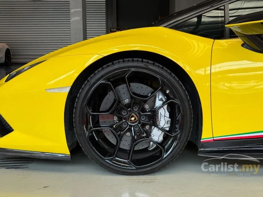 2016 Lamborghini Huracan LP610-4 Coupe