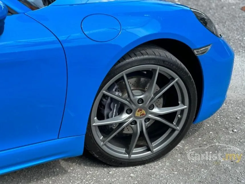 2022 Porsche 718 Boxster Convertible