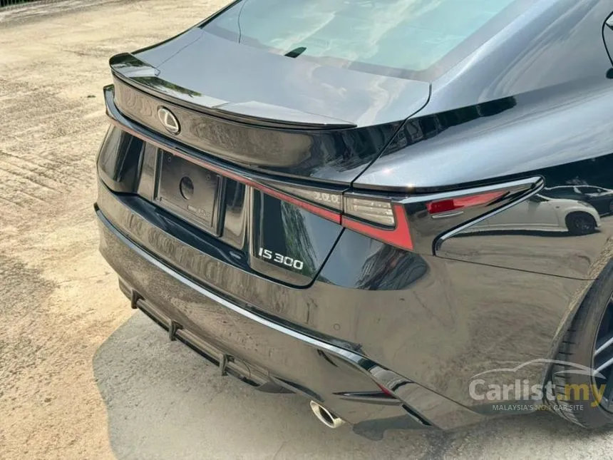 2024 Lexus IS 300 F Sport Sedan