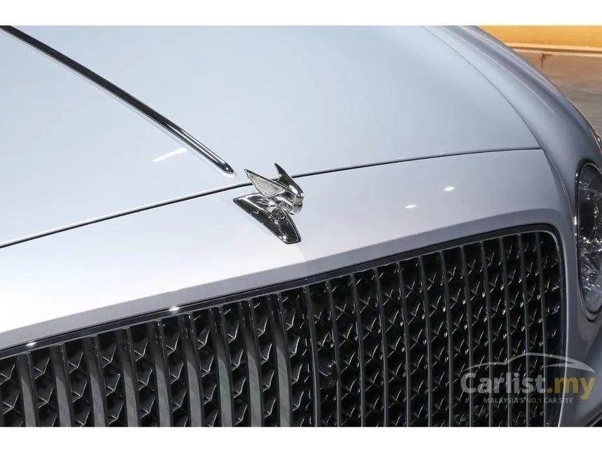 2022 Bentley Flying Spur Sedan