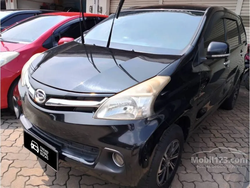 2013 Daihatsu Xenia R Deluxe Airbag MPV
