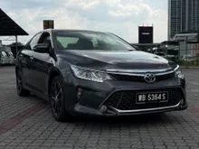 2015 Toyota Camry 2.5 Hybrid Sedan