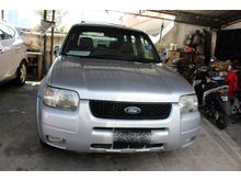 2003 Ford Escape 2.0 XLT SUV - WELL MAINTAINED --